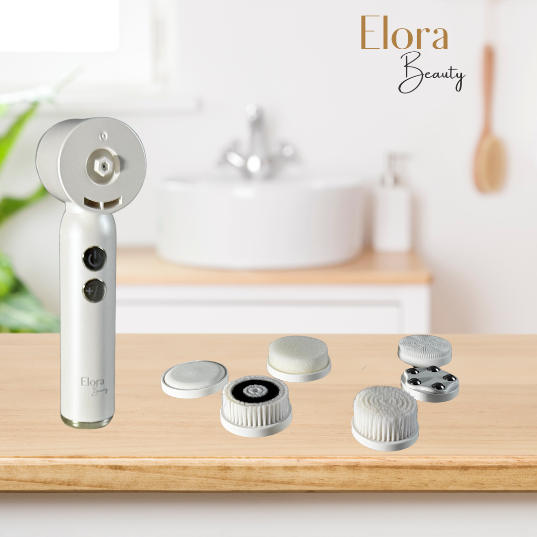 Arctisztító és masszírozó készülék 6 cserélhető fejjel