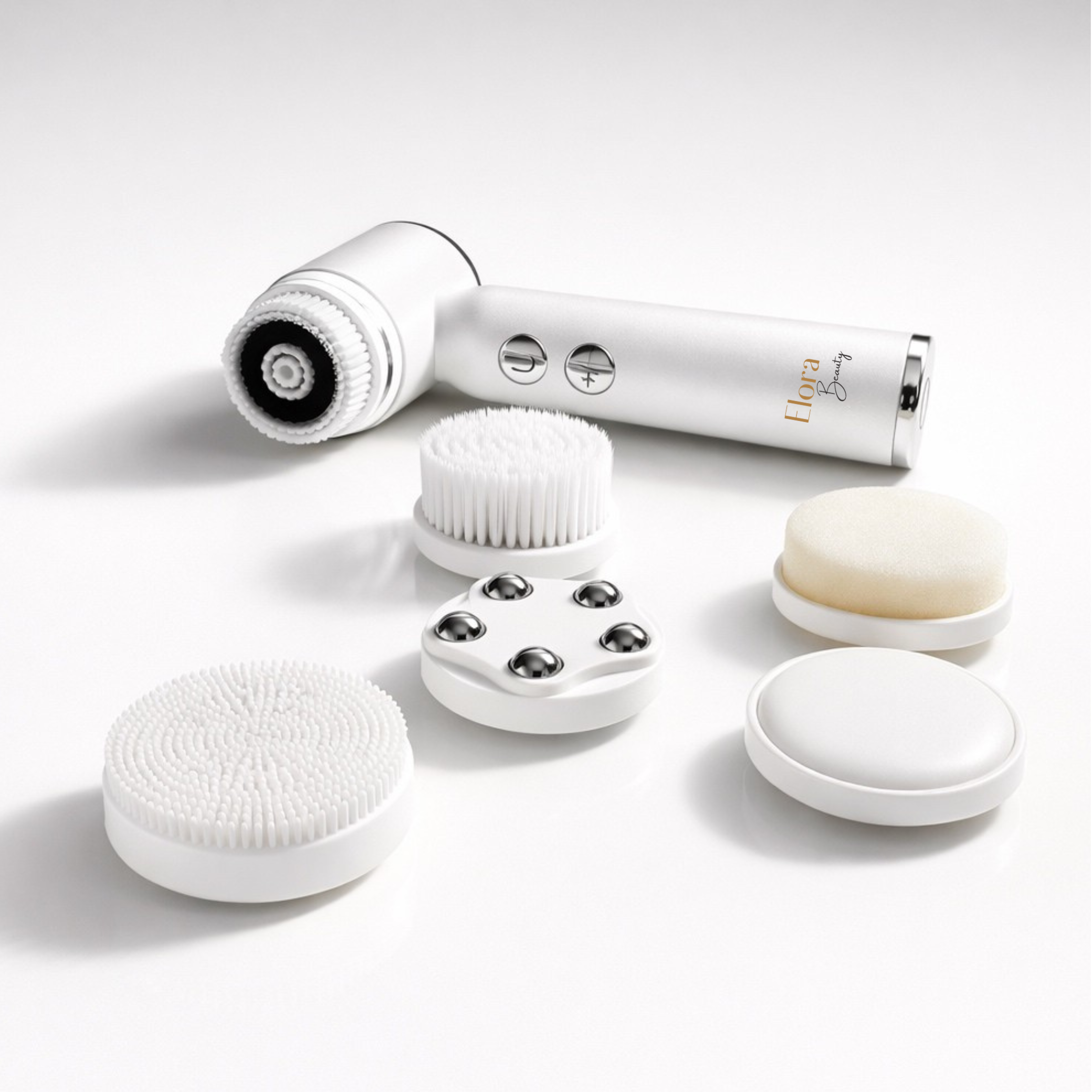 Arctisztító és masszírozó készülék 6 cserélhető fejjel